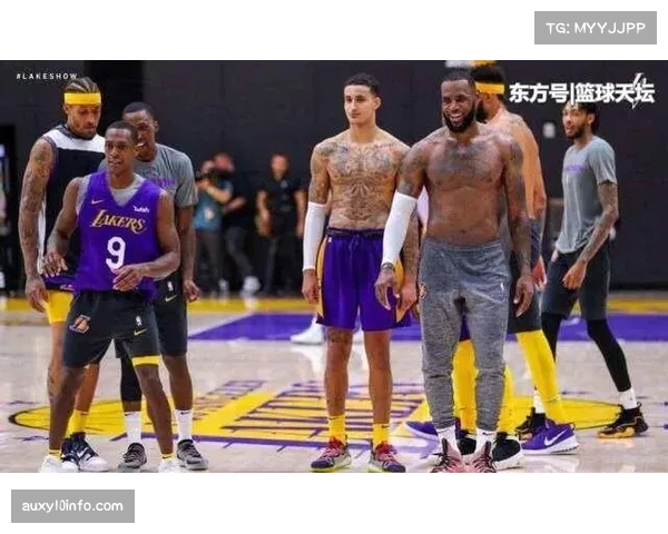 新西兰全黑队公布新一期训练营名单，20岁锁球锋利夫·约翰森首次入选